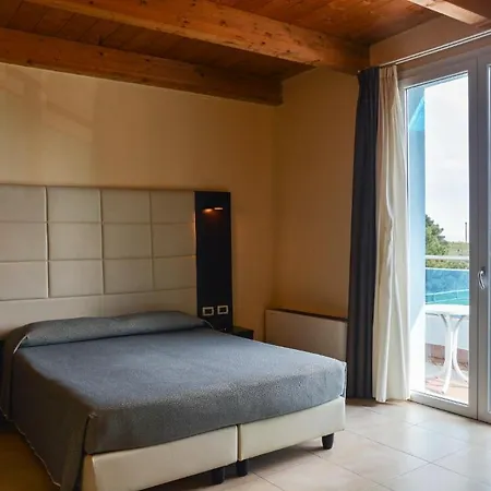 Hotel Hotel-residence-b&b Le Dune Lido Adriano