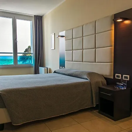 Hotel-residence-b&b Le Dune Lido Adriano