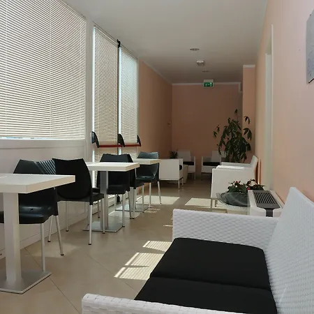 Hotel Hotel-residence-b&b Le Dune 3*